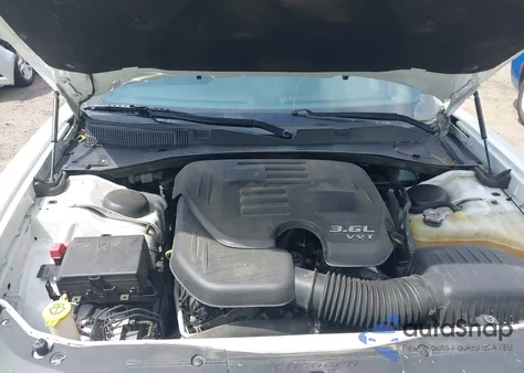 2016 Dodge Charger Sxt из США, поврежденный, VIN 2C3CDXJG8GH304032